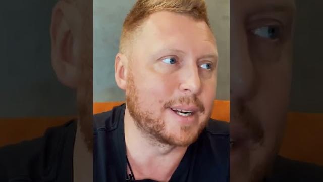 Так она проверяет твою реакцию! шамшурин!! Так она проверяет твою реакцию! шамшурин!!