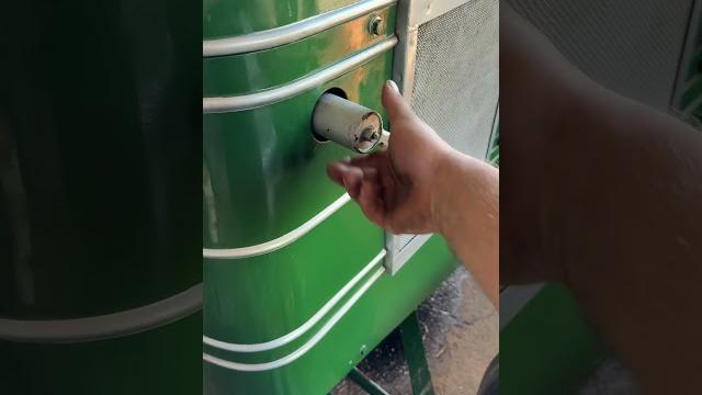 Starting a field marshall with blank shotgun shell #fieldmarshal #tractor #tractorvideo #asmr Starting a field marshall with blank shotgun shell #fieldmarshal #tractor #tractorvideo #asmr