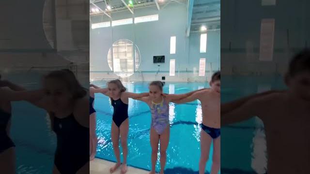 Swimming pool epic domino prank trick Swimming pool epic domino prank trick