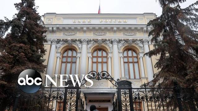 Russian currency crashes amidst heavy sanctions Russian currency crashes amidst heavy sanctions