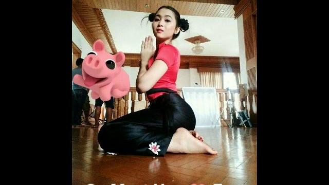 Su myat han feet ( feetfetish daily mm ) Su myat han feet ( feetfetish daily mm )