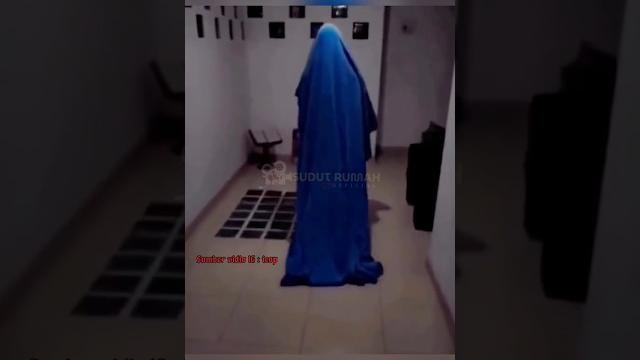 Njir ini beneran setan yang sholat, ape gimane#trending #shorts #creepy #misteri #horrorstories Njir ini beneran setan yang sholat, ape gimane#trending #shorts #creepy #misteri #horrorstories