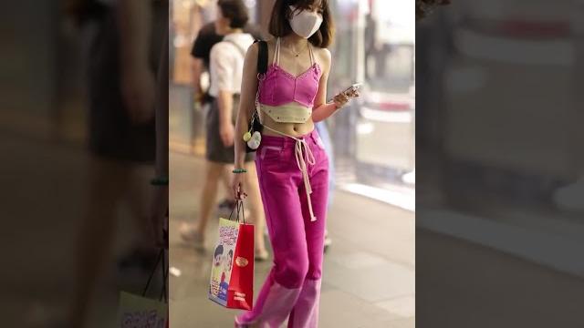 喜欢粉红色穿搭的小姐姐都有一颗少女心吧?#shorts 喜欢粉红色穿搭的小姐姐都有一颗少女心吧?#shorts