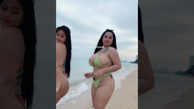 Tante thai joget dipantai #short #tiktok #pootpetnamee Tante thai joget dipantai #short #tiktok #pootpetnamee