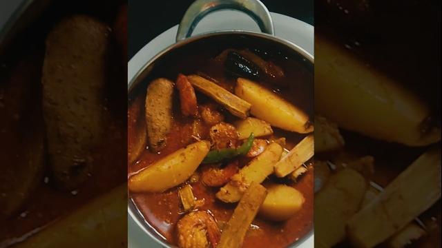 Prawn curry ii#youtube #viralvideo #chingri #chingrimachermalai #prawndish #chingrikochurloti Prawn curry ii#youtube #viralvideo #chingri #chingrimachermalai #prawndish #chingrikochurloti