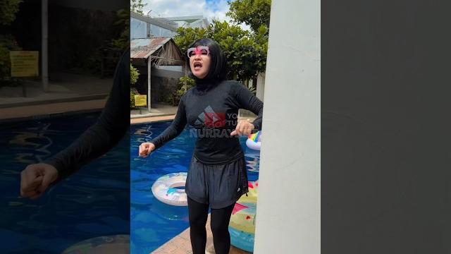Bayarin temen berenang | nurrayni25 Bayarin temen berenang | nurrayni25