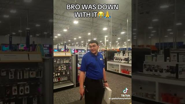 2 best buy employees kissing prank#bestbuy #employees #pranks #tiktok #gay#funny #trending #fyp 2 best buy employees kissing prank#bestbuy #employees #pranks #tiktok #gay#funny #trending #fyp