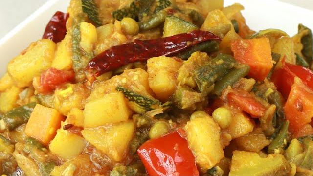 ঈদ স্পেশাল মিক্সড সবজি রেসিপি। sabzi recipe | mixed vegetable | sabji ranna | mixed sabzi ঈদ স্পেশাল মিক্সড সবজি রেসিপি। sabzi recipe | mixed vegetable | sabji ranna | mixed sabzi