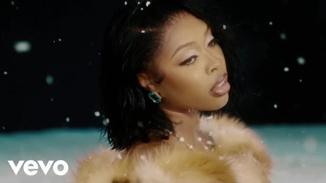 Tink, summer walker - songs about u (official visualizer) Tink, summer walker - songs about u (official visualizer)