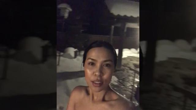 Naked in the snow! nude japanese onsen adventure! Naked in the snow! nude japanese onsen adventure!