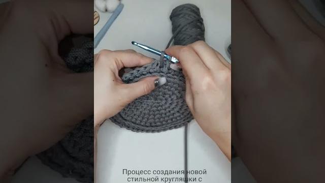 Вязальные вечера... петелька за петелькой... Вязальные вечера... петелька за петелькой...