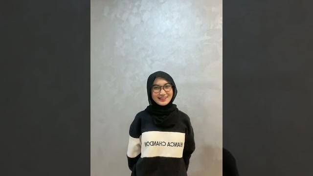 Sexy gak perlu buka bukaan Sexy gak perlu buka bukaan