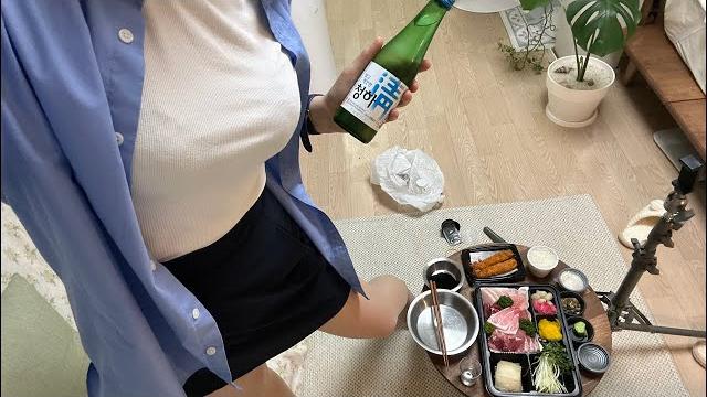 미래있을유 miyoo 라이브 스트리밍 중 술먹방 with 참취 미래있을유 miyoo 라이브 스트리밍 중 술먹방 with 참취