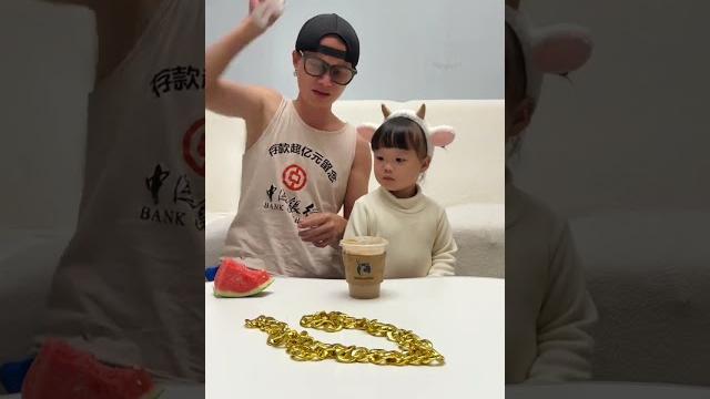 日防夜防 6500万难防... #宝爸带娃 #人类幼崽 #露兮粑粑 #小小露兮 #内容启发搜索 日防夜防 6500万难防... #宝爸带娃 #人类幼崽 #露兮粑粑 #小小露兮 #内容启发搜索