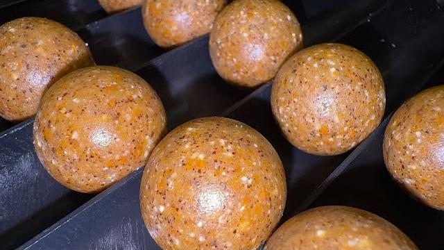 Молочные бойлы с тигровым орехом на карпа своими руками! простой и проверенный рецепт вареных бойлов Молочные бойлы с тигровым орехом на карпа своими руками! простой и проверенный рецепт вареных бойлов