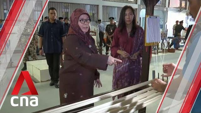Malaysian queen passionate about reviving, preserving traditional way of pahang weaving Malaysian queen passionate about reviving, preserving traditional way of pahang weaving