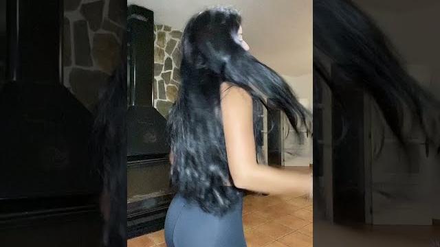 Liseli i̇fşa twerk şhow Liseli i̇fşa twerk şhow