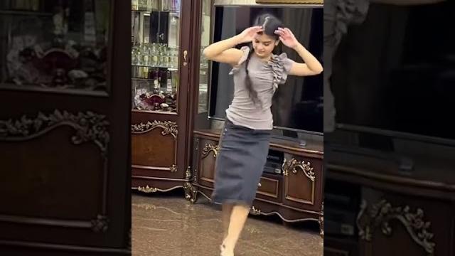 Самая красивая цыганочка танцует ️️ @diya_rani.777.888 Самая красивая цыганочка танцует ️️ @diya_rani.777.888