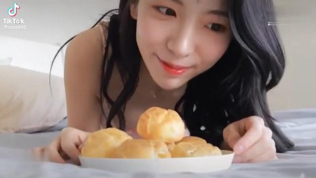Asian busty nips slips 1 Asian busty nips slips 1