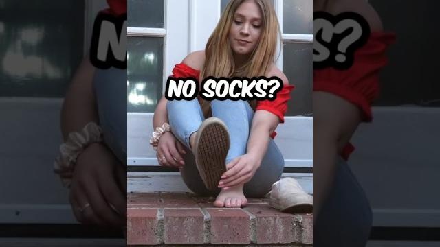 Shoes and no socks?? Shoes and no socks??
