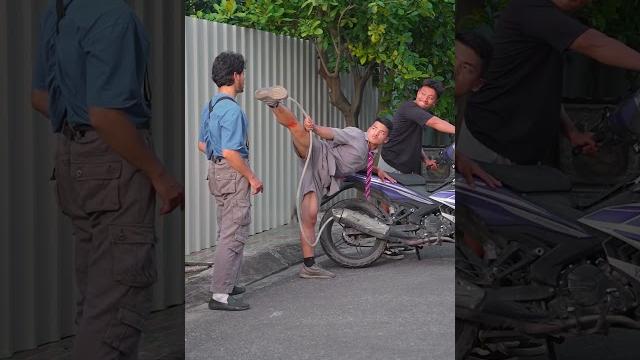 Add wind to action scenes | oppa huy Add wind to action scenes | oppa huy