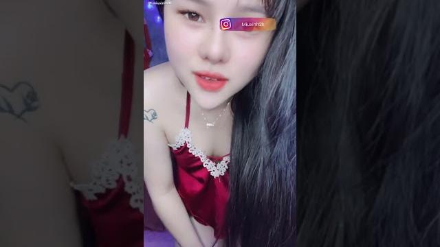 Miuxinh bigo hở khe Miuxinh bigo hở khe