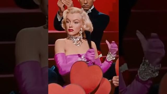 Sweet girl marilyn monroe Sweet girl marilyn monroe