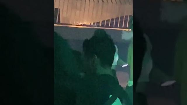 Kienzy lagi dugemm behh!!! mantap Kienzy lagi dugemm behh!!! mantap