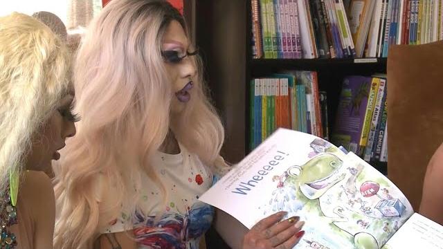 Drag queens read books to children to teach them about acceptance and gender identity | afp Drag queens read books to children to teach them about acceptance and gender identity | afp