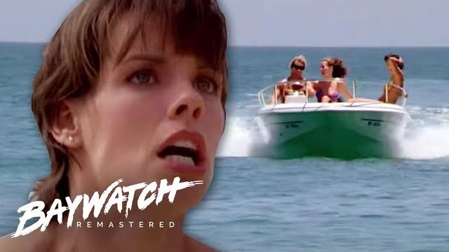 Major speed boat crash & rescue! baywatch remastered Major speed boat crash & rescue! baywatch remastered