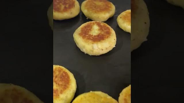 Traditional ragda patties recipe - street food - ragda chaat - gujarati ragdo #shorts #shortvideo Traditional ragda patties recipe - street food - ragda chaat - gujarati ragdo #shorts #shortvideo