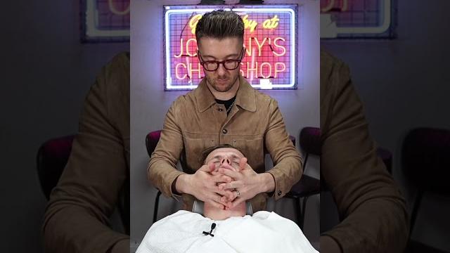 Asmr full barber shop hot towel shave 🪒 super relaxing! Asmr full barber shop hot towel shave 🪒 super relaxing!
