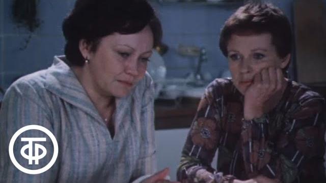 Хроника одного лета. серия 3 (1984) Хроника одного лета. серия 3 (1984)