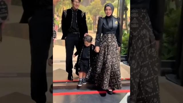 Body lesti kejora idaman emak emak banget masyaallah ganteng dan cantik banget leslar #leslar Body lesti kejora idaman emak emak banget masyaallah ganteng dan cantik banget leslar #leslar