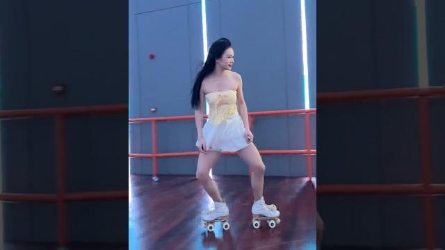 偷偷发个视频 #shorts #douyin #tiktok #music 偷偷发个视频 #shorts #douyin #tiktok #music