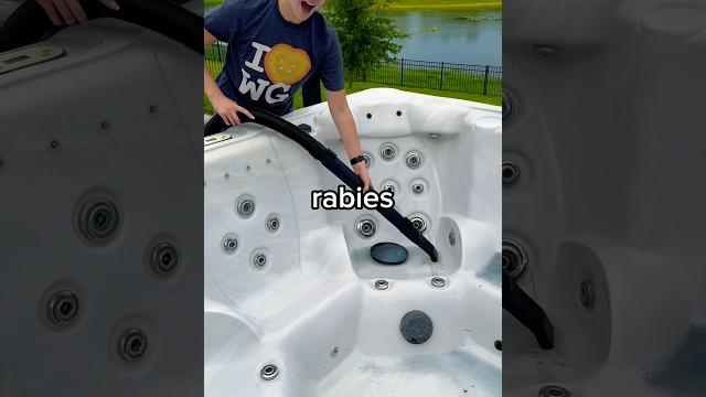Satisfying hot tub cleaning‼️ *gyatt* Satisfying hot tub cleaning‼️ *gyatt*