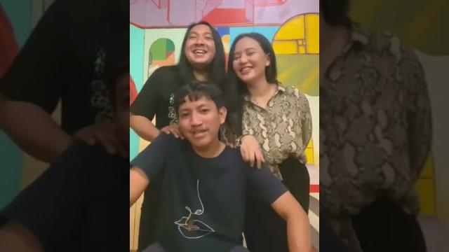 Mau di g4ngb3ng mereka!!! enak Mau di g4ngb3ng mereka!!! enak