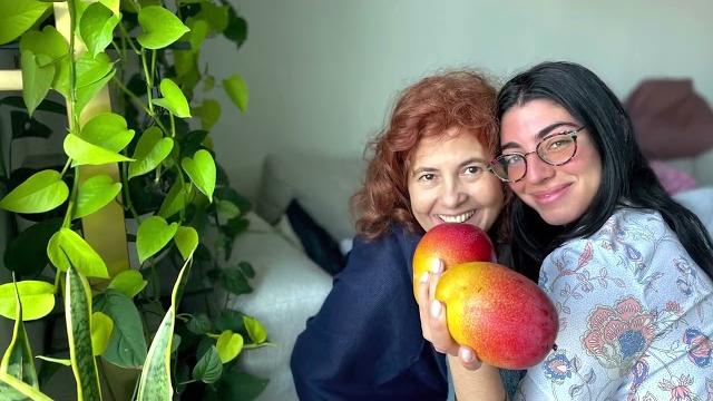 2023. amanda come mango 2023. amanda come mango