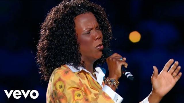 Lynda randle - he will carry you (live) Lynda randle - he will carry you (live)