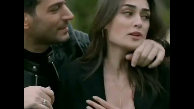 Ramo kiss esra bilgic |esra bilgic kissing scene |#esra #halima sultan#esra bilgic official Ramo kiss esra bilgic |esra bilgic kissing scene |#esra #halima sultan#esra bilgic official