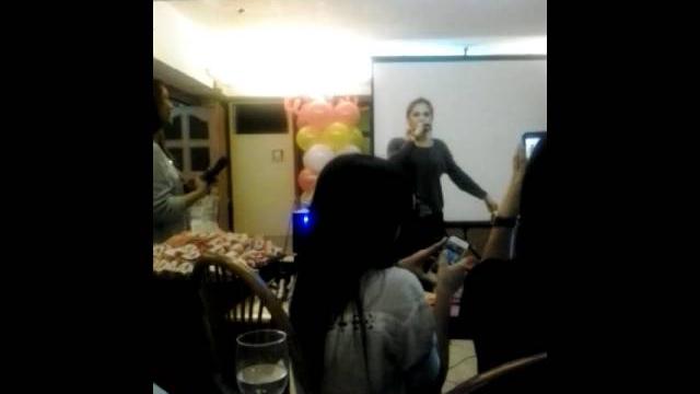 Julie anne's speech to the adiks:) Julie anne's speech to the adiks:)