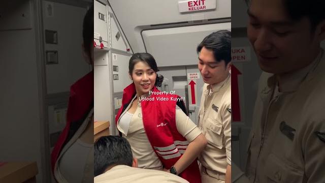 Mba tia, pramugari kocak super air jet Mba tia, pramugari kocak super air jet