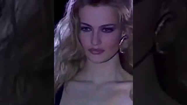 Karen mulder model in the 90s Karen mulder model in the 90s
