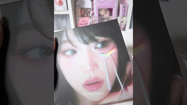 Unboxing yena nemonemo album Unboxing yena nemonemo album