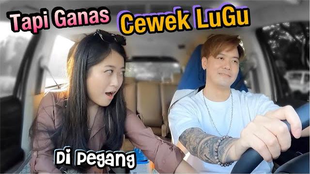 Kirain cewek ini lugu ternyata sangat g4n4s Kirain cewek ini lugu ternyata sangat g4n4s