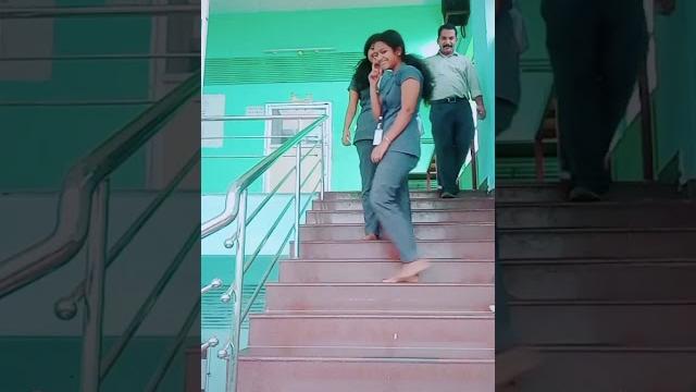 Manathe machil ninnum ambili thazhekirangi vannu Manathe machil ninnum ambili thazhekirangi vannu