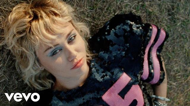 Miley cyrus - angels like you (official video) Miley cyrus - angels like you (official video)