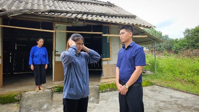 Erik is powerless to help ly tieu ellie recover her memory - will the old lady help him? Erik is powerless to help ly tieu ellie recover her memory - will the old lady help him?