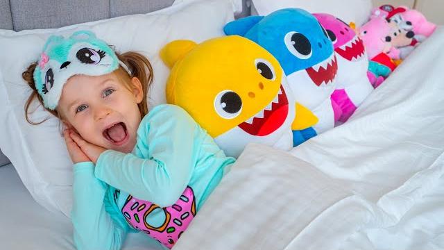 Five kids ten in the bed + more children's songs and videos Five kids ten in the bed + more children's songs and videos
