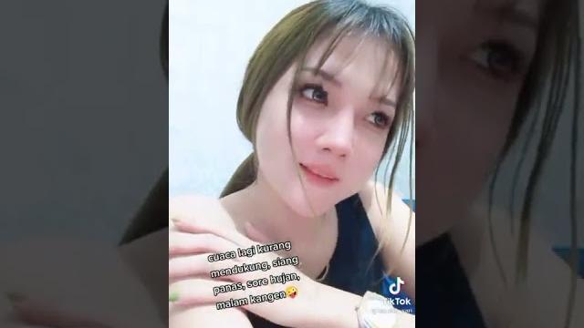 Tik tok tamala sari adindaalona Tik tok tamala sari adindaalona